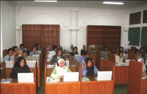 LABORATORIUM BAHASA