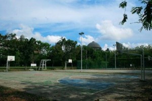 LAPANGAN BASKET INDOOR BERSTANDARD INTERNATIONAL 1