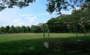 LAPANGAN HOKI BERSTANDARD INTERNATIONAL