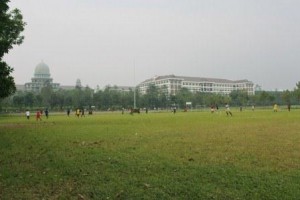 LAPANGAN SEPAK BOLA MEDAN SATRIA WIRATAMA