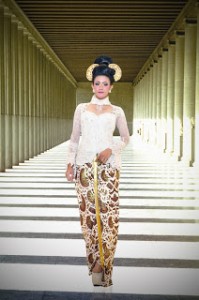 kebaya-pengantin-9